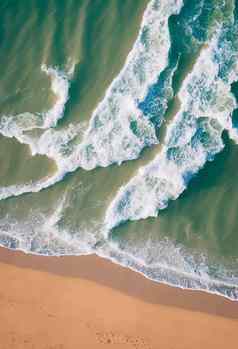 海滩波水背景前夏天攻击空气空中视图蓝色的海洋