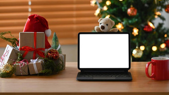 数字平板<strong>电脑</strong>杯咖啡圣诞节礼物木表格