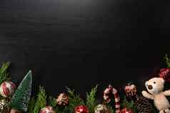 圣诞节饰品冷杉树分支机构黑色的背景
