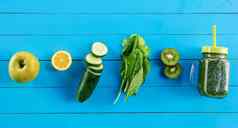 绿色冰沙蔬菜水果排毒一天