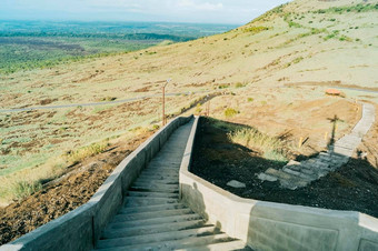 高角长混凝土楼梯自然背景长混凝土楼梯美丽的山长楼梯领先的的观点快乐火山尼加拉瓜