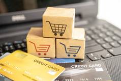 购物在线盒子信贷卡移动PC电脑金融商务进口出口业务概念