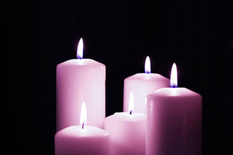 芳香紫色的花蜡烛集晚上圣诞节年假期背景情人节一天奢侈品首页装饰假期季节品牌设计