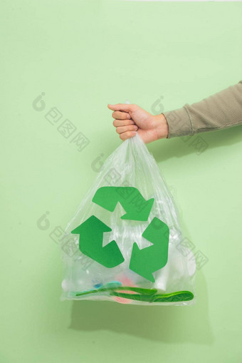 浪费回收重用垃圾处理环境生态概念关闭垃圾袋垃圾垃圾绿色回收象征首页