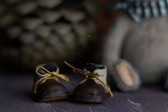 皮革小鞋子英尺泰迪熊概念光行业制造时尚的时尚鞋子孩子们小脚父母