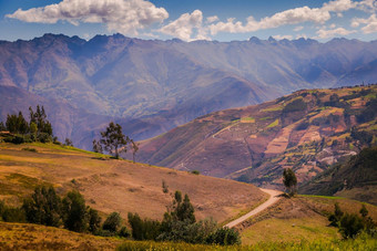 国家路山通过华斯卡兰科迪勒拉BlancaAncash秘鲁