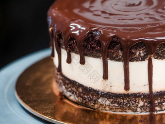 黑暗巧克力磨砂滴蛋糕祝愿一流的写意大利