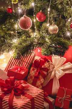 圣诞节礼物节日假期礼物经典圣诞节礼物盒子装饰圣诞节树快乐假期拳击一天庆祝活动