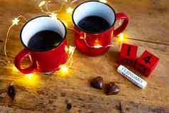 杯咖啡红色的杯背景巧克力场效应管明信片日期月情人节一天早....惊喜