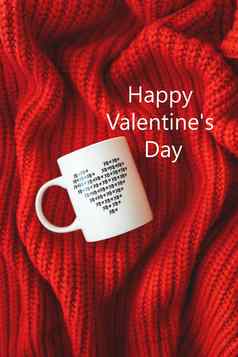 白色杯心站红色的针织织物登记情人节一天2月