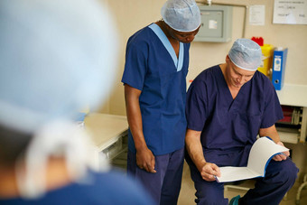 双检查病人统计数据操作外科医生文书工作准备手术