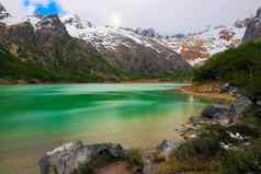 拉古纳埃斯梅拉达翡翠湖ushuaia土地的火阿根廷