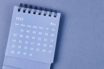每月桌子上<strong>日历</strong>一年蓝色的背景