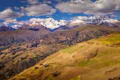 科迪勒拉Blanca全景瓦拉斯冰雪覆盖秘鲁安第斯山脉Ancash秘鲁