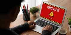 病毒警告警报电脑屏幕检测到流行的网络威胁