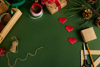 美丽的圣诞节背景包装材料心形状的装饰包装礼物复制空间模型