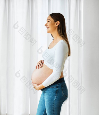 怀孕了女人肖像妈妈。女怀<strong>孕肚</strong>子年轻的美丽的<strong>孕妇</strong>摆姿势腹部快乐女孩期待母亲幸福