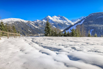 雪地面冰雪覆盖ountain范围提洛尔因斯布鲁克奥地利