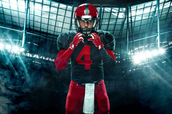美<strong>国足</strong>球球员运动员运动员<strong>红</strong>色的头盔黑暗背景烟体育运动动机壁纸