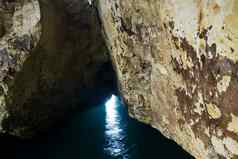 罗什哈尼克拉石窟岩石洞穴著名的自然旅游网站吸引力西北以色列加利利地区纳哈里亚地中海海地质创建海岸线海岸
