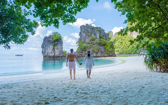 KOH在香港岛甲米泰国夫妇但女人海滩KOH在香港岛