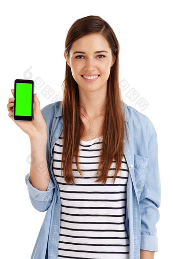 这是绿色屏幕年轻的女人持有移动电话绿色屏幕Copyspace