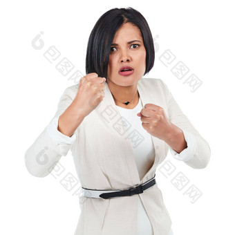 愤怒的心烦意乱肖像女人欺凌孤立的白色背景工作室愤怒冲突暴力人的拳头暴力警告战斗工作室背景