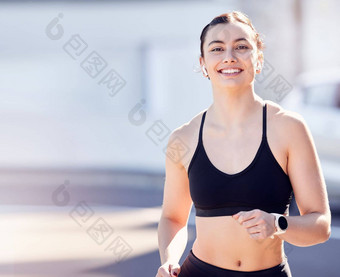 锻炼女人运行城市模型健身能源健康的生活方式健康体育肖像快乐运动员跑步者模拟培训锻炼音乐动机