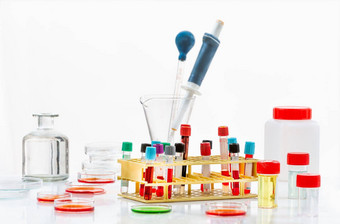 研究实验室分析测试管佩特里菜血样品尿液样本分析表格实验室白色