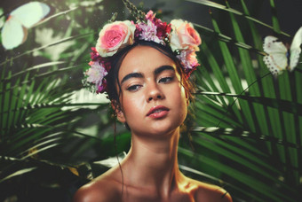 美自然皇冠花女人自然丛林护肤品健康健康热带皮肤病学产品化妆品化妆审美春天模型自然花模型
