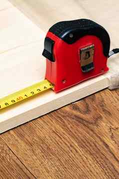 测量木董事会磁带测量