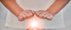 手光能源脉轮疗愈水疗中心医疗保健奢侈品健康女人棕榈灵气治疗精神上的光环专家健康的权力平衡平静生活方式身体幸福