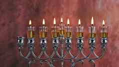 燃烧蜡烛光明节烛台模糊背景基斯蜡烛光明节犹太人假期