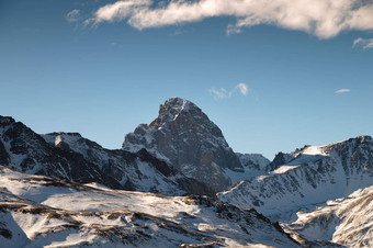 美丽的特写镜头山峰阿尔卑斯山脉阳光明媚的清晰的一天权力自然元素高山设置