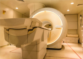 <strong>核磁共振</strong>扫描仪磁共振成像扫描仪机医院