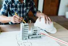 工程师设计房子结构建筑蓝图统治者铅笔分规建筑模型工作