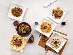 各种各样的各种亚洲中国人食物表格