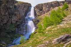 瀑布大天堂国家公园奥斯塔谷意大利阿尔卑斯山脉意大利