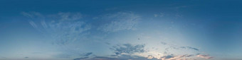 日落天空全景明亮的发光的粉红色的卷云云无缝的Hdr全景球形equirectangular格式完整的天顶可视化天空<strong>更换</strong>空中无人机全景照片