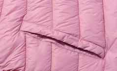 片段粉红色的织物填充缝合织物夹克外套