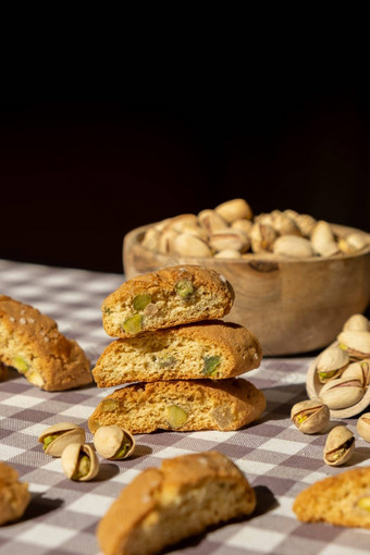 <strong>饼干</strong>cantuccini<strong>饼干饼干</strong>开心果柠檬皮<strong>酥</strong>饼健康的吃食物自制的新鲜的意大利<strong>饼干</strong>cantucci栈有机开心果坚果素食主义者节食