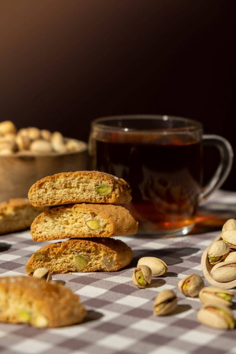 <strong>饼干</strong>cantuccini<strong>饼干饼干</strong>开心果柠檬皮酥<strong>饼</strong>杯茶喝茶时间打破健康的吃食物自制的新鲜的意大利<strong>饼干</strong>cantucci栈有机开心果坚果素食主义者节食