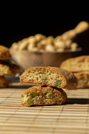 <strong>饼干</strong>cantuccini<strong>饼干饼干</strong>开心果柠檬皮<strong>酥</strong>饼健康的吃食物自制的新鲜的意大利<strong>饼干</strong>cantucci栈有机开心果坚果素食主义者节食