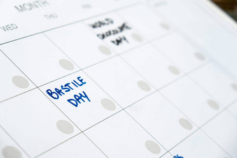 巴士底狱一天日历提醒重要的事件任命每月规划师磁董事会天月的地方输入重要的重要的时间表概念业务规划白板规划师磁每月模板