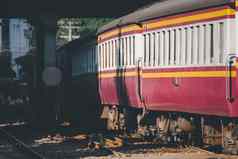 泰国铁路火车机车运行曼谷