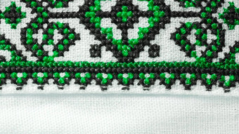 手工制作的刺绣乌克兰衬衫几何绿色饰品维希万卡