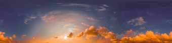 蓝色的天空全景卷云云无缝的球形equirectangular格式完整的天顶图形游戏编辑空中无人机学位全景照片天空更换