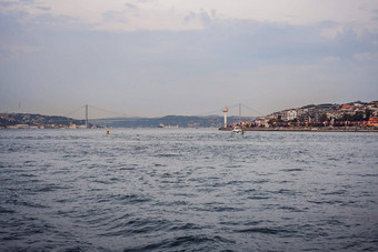 <strong>伊斯坦布尔</strong>日落火鸡旅游船帆金角夏天美丽的阳光明媚的视图<strong>伊斯坦布尔</strong>海滨清真寺概念旅行旅游假期<strong>伊斯坦布尔</strong>火鸡突厥语