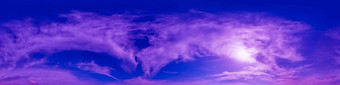 蓝色的品红色的天空全景卷云云无缝的球形equirectangular格式完整的天顶图形游戏编辑空中无人机学位全景照片天空更换