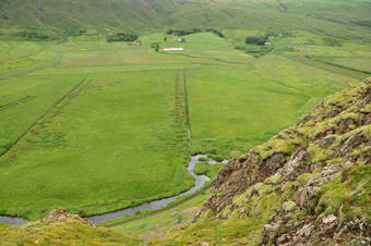 风景优美的视图绿色谷河伟大的间歇泉冰岛Blåskogabygg冰岛